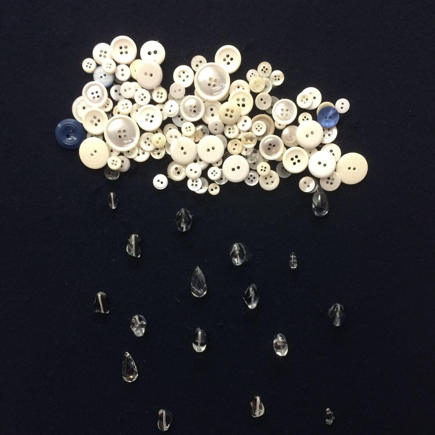 Dill nööp: ROOS kannaga