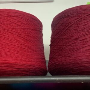 Villane 8/2 lõng poolil 30 eurot/kg