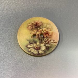 Nööp elastsest materjalist