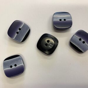 IMG_3975 Dill 330166: Lillakassiniste varjunditega nööp