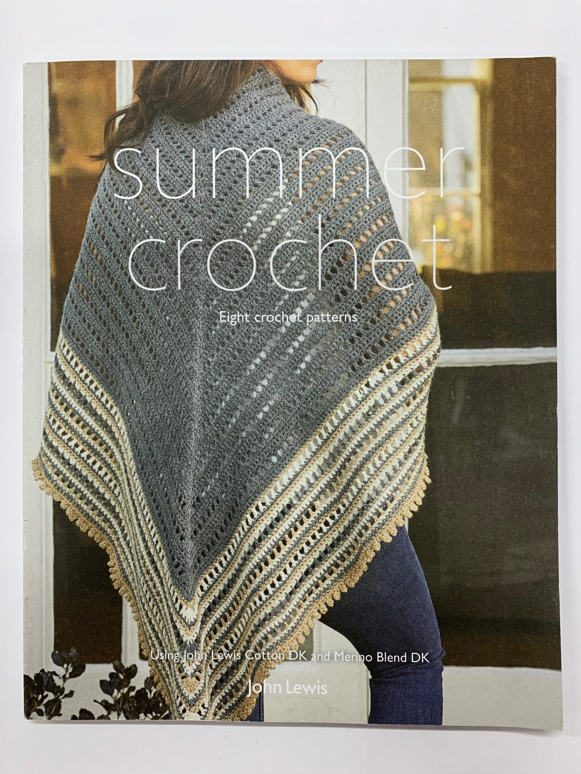 John Lewis: Summer crochet = Suvised heegeldamised. 8 heegeldamise mustrit