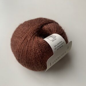 IMG_5810 Permin: siidine LEONORA